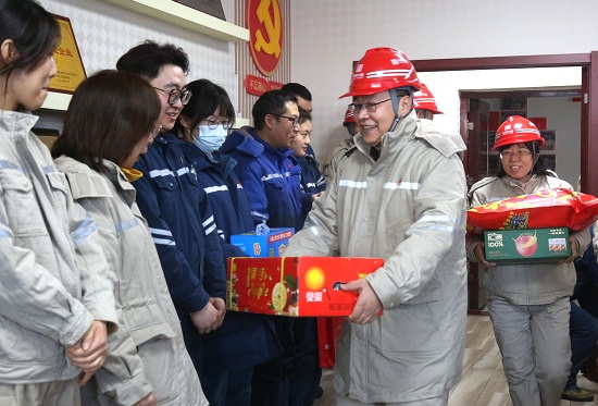 张家口热电公司新春慰问2.jpg